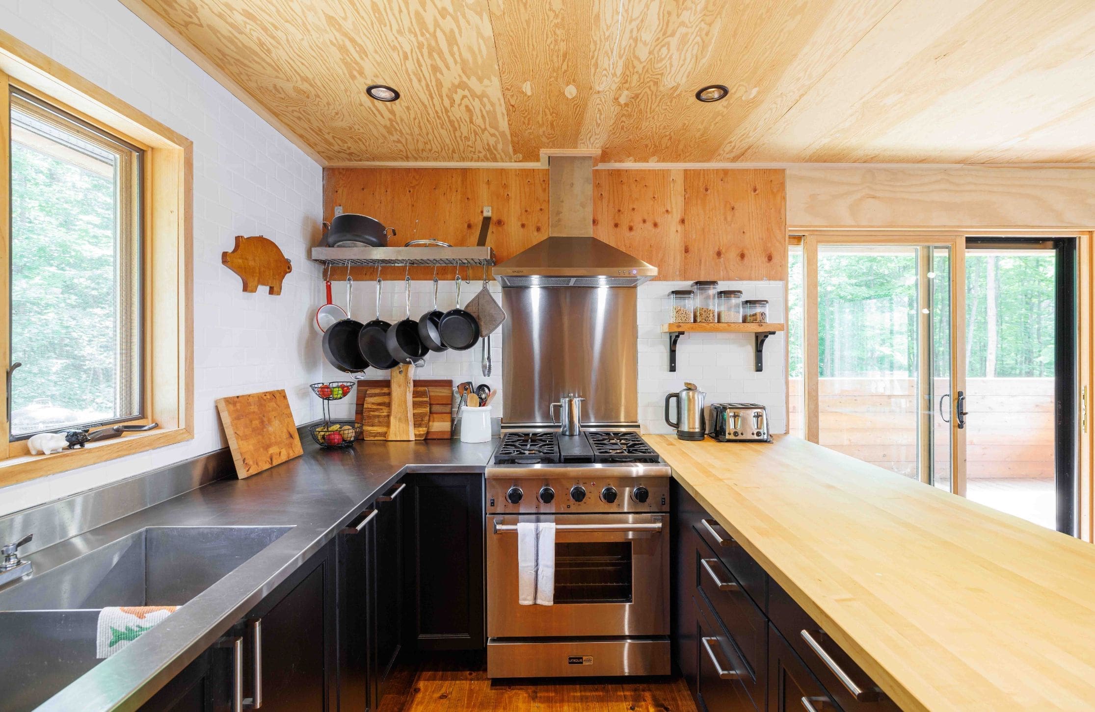 7867 Kashegaba Lake Whitestone Cottage For Sale