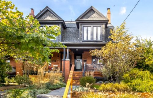 Is a Detached House Better Than a Semi-Detached House?